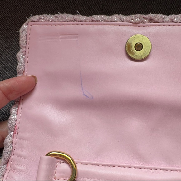 Kooreloo Amalfi Crochet Clutch - Picture 12 of 16